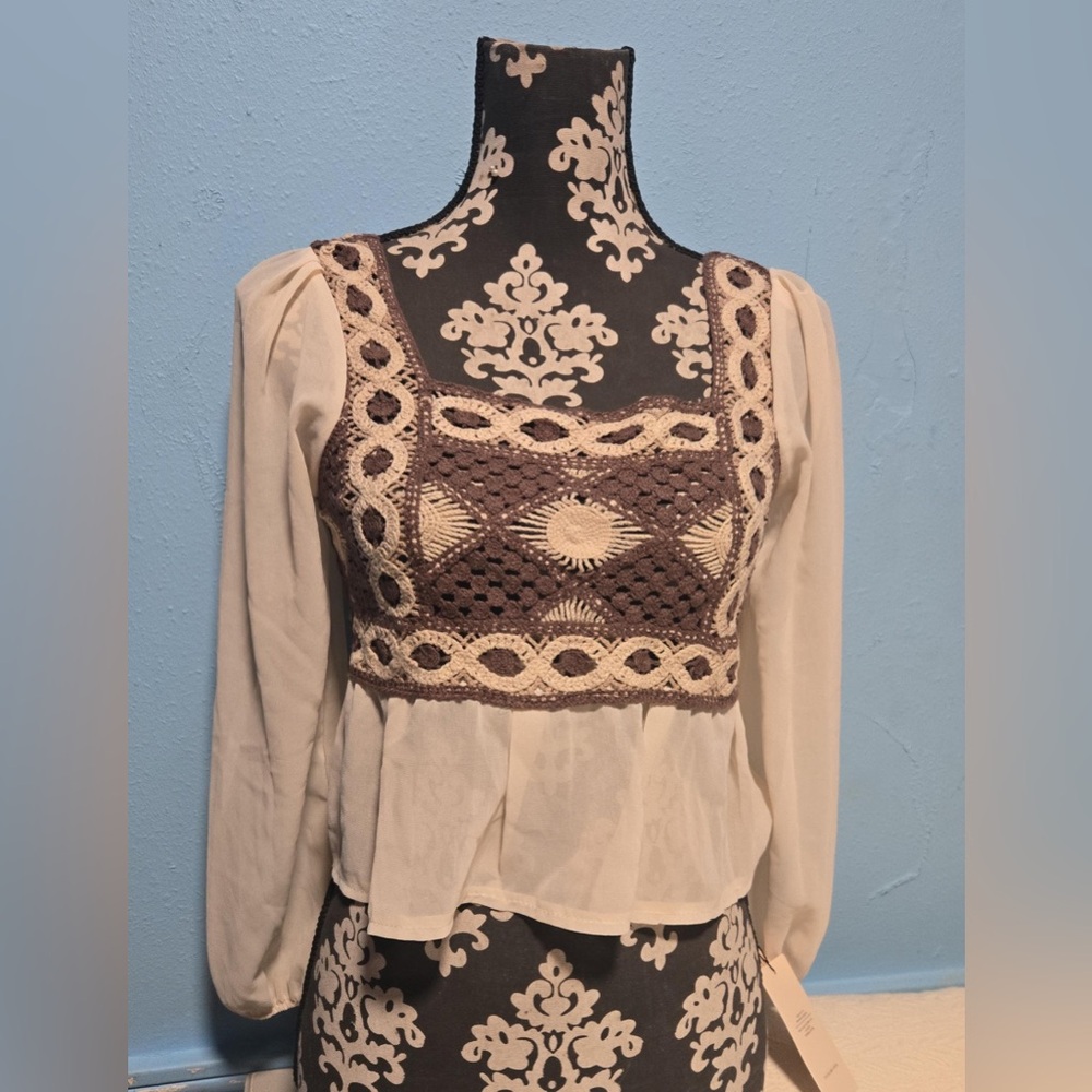 Elegant Lace Crochet Blouse in Cream and Brown